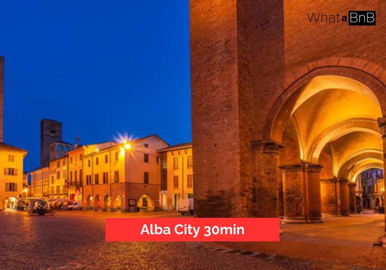 Bellissimo Appartamento Con Supermercato A 50M Асти Экстерьер фото